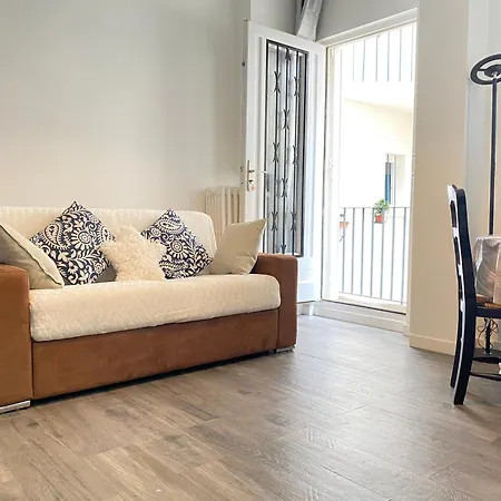 Notre Dame In Latin Quarter Stylish Flat For 6 Apartment Paris
